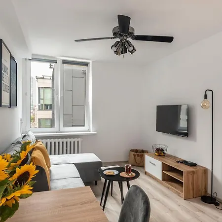 Shortstaypoland Sienna Varsóvia